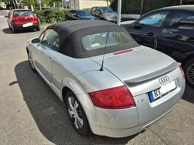 Gebraucht Audi TT Roadster Sport 179 PS (131 kW) 2000 Silber Cabrio