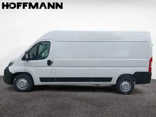 Gebraucht Opel Movano S 140 PS (102 kW) 2024 Casablancaweiß Van