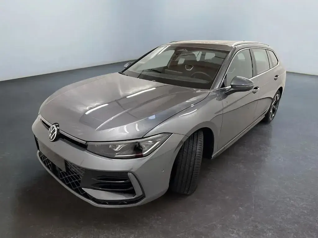 Neu VW Passat R-line 265 PS (194 kW) 2026 Grau Kombi