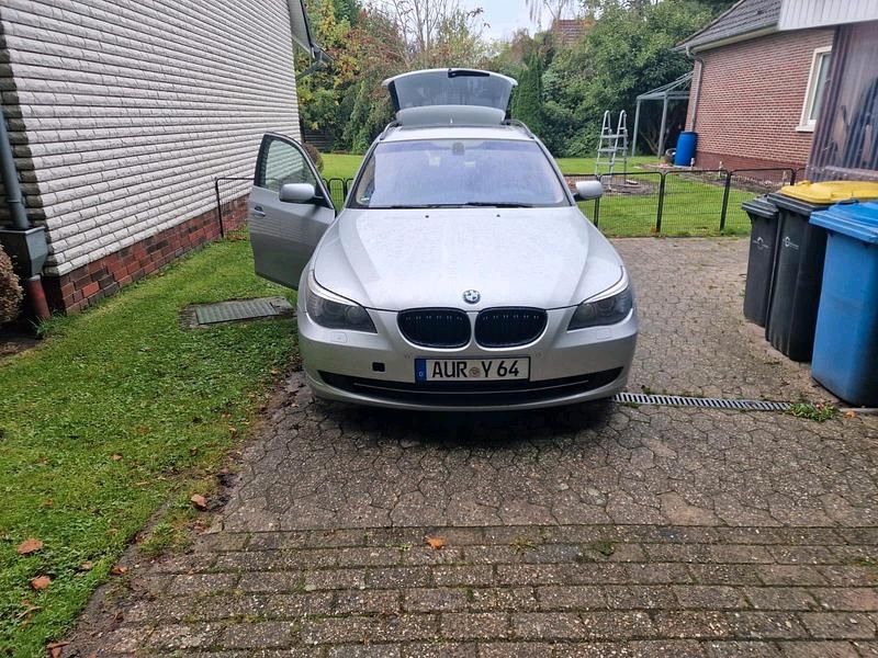 Silber Gebraucht 2007 BMW 525 Kombi | 3.200 € (Fairer Preis) - Bild 1/4