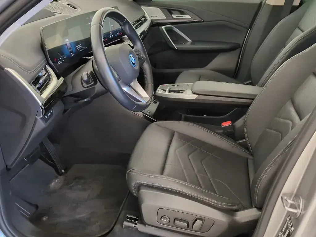 Gebraucht BMW X1 xLine 220 PS (161 kW) 2024 Silber SUV