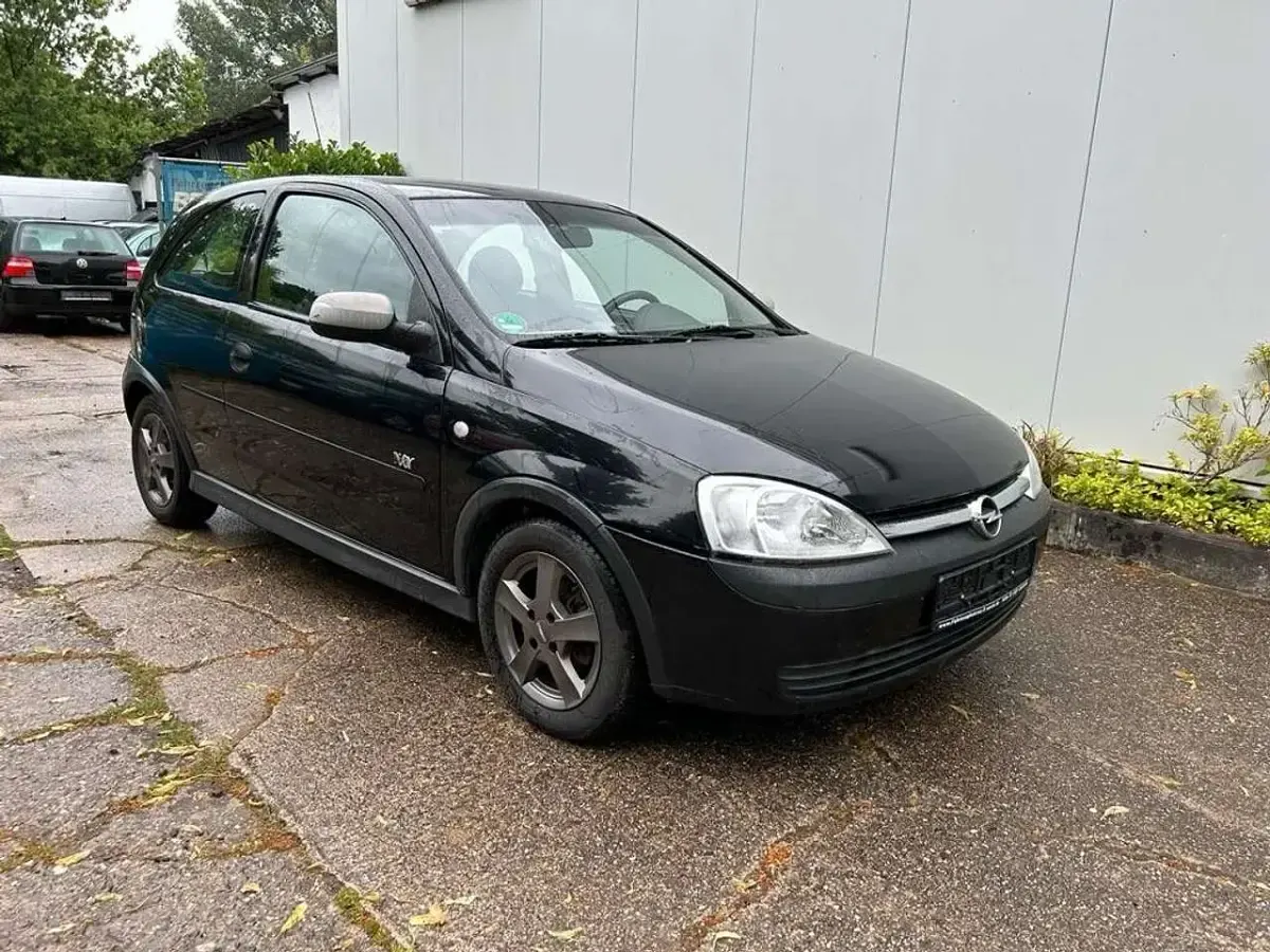 Gebraucht Opel Corsa Njoy 58 PS (42 kW) 2003 Schwarz Kleinwagen