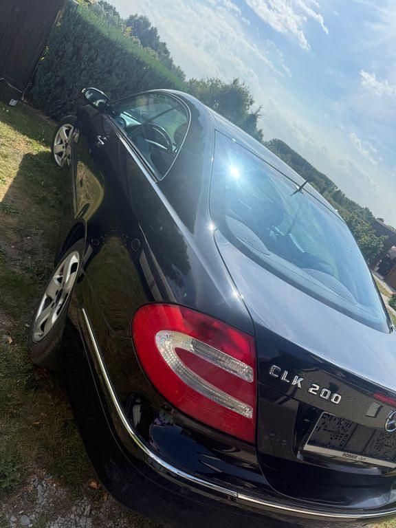 Schwarz Gebraucht 2005 Mercedes CLK200 Avantgarde Coupé | 7.000 € (Fairer Preis) - Bild 1/4