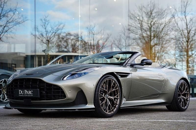 Gebraucht Aston Martin DB12 680 PS (500 kW) 2024 Grau Cabrio