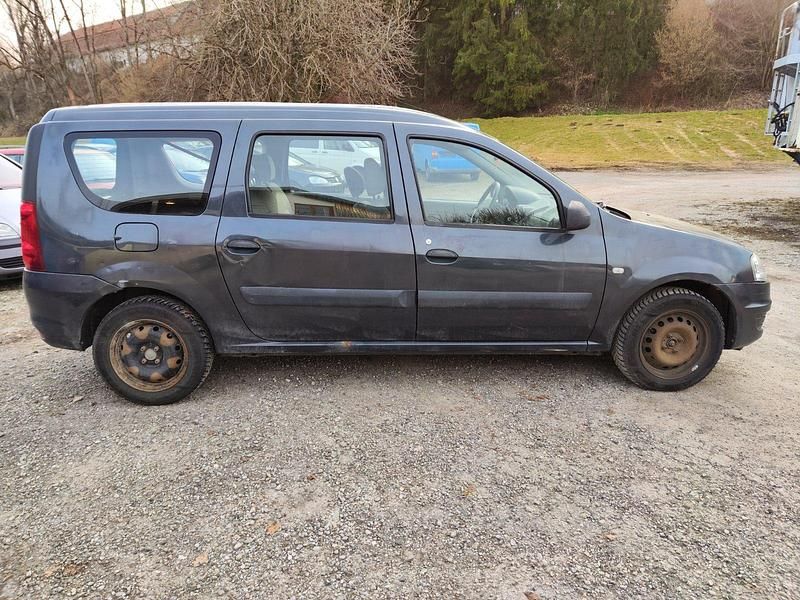 Gebraucht Dacia Logan 87 PS (63 kW) 2009 Van / Kleinbus