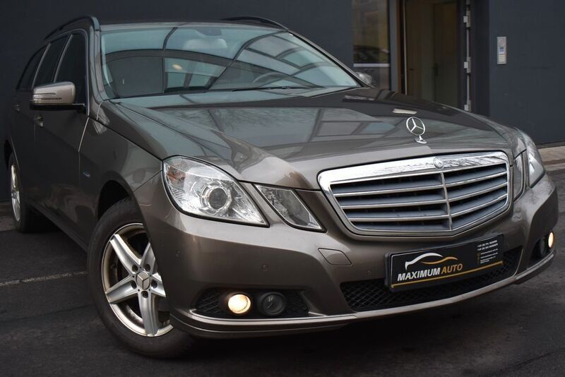 Grau Gebraucht 2011 Mercedes E200 Kombi | 8.990 € (Fairer Preis) - Bild 1/4