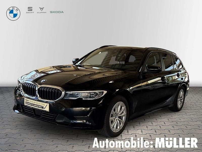 Schwarz Gebraucht 2021 BMW 318 Sport Line Kombi | 26.450 € (Fairer Preis) - Bild 1/4