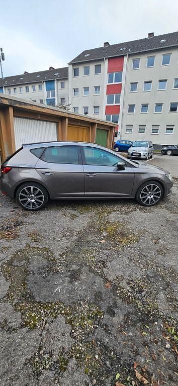Gebraucht Seat Leon FR 150 PS (110 kW) 2015 Grau Limousine