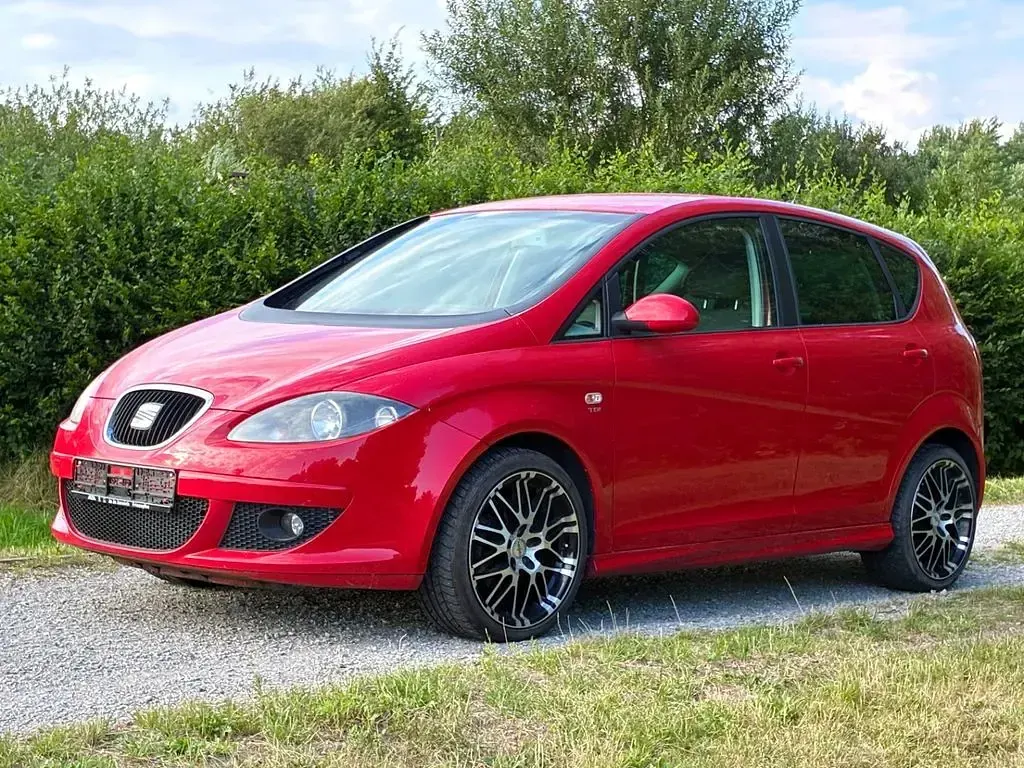 Gebraucht Seat Altea Stylance 140 PS (102 kW) 2004 Rot Van / Kleinbus