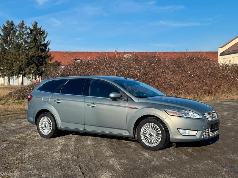 Gebraucht Ford Mondeo 145 PS (106 kW) 2008 Grau Kombi