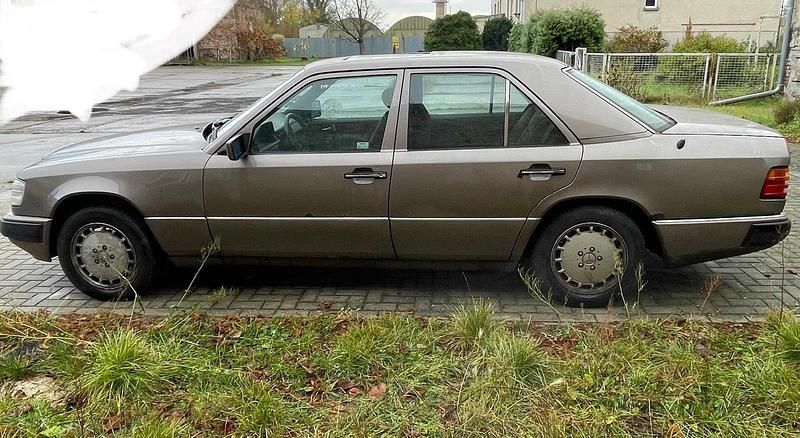 Gebraucht Mercedes E230 1989 Limousine