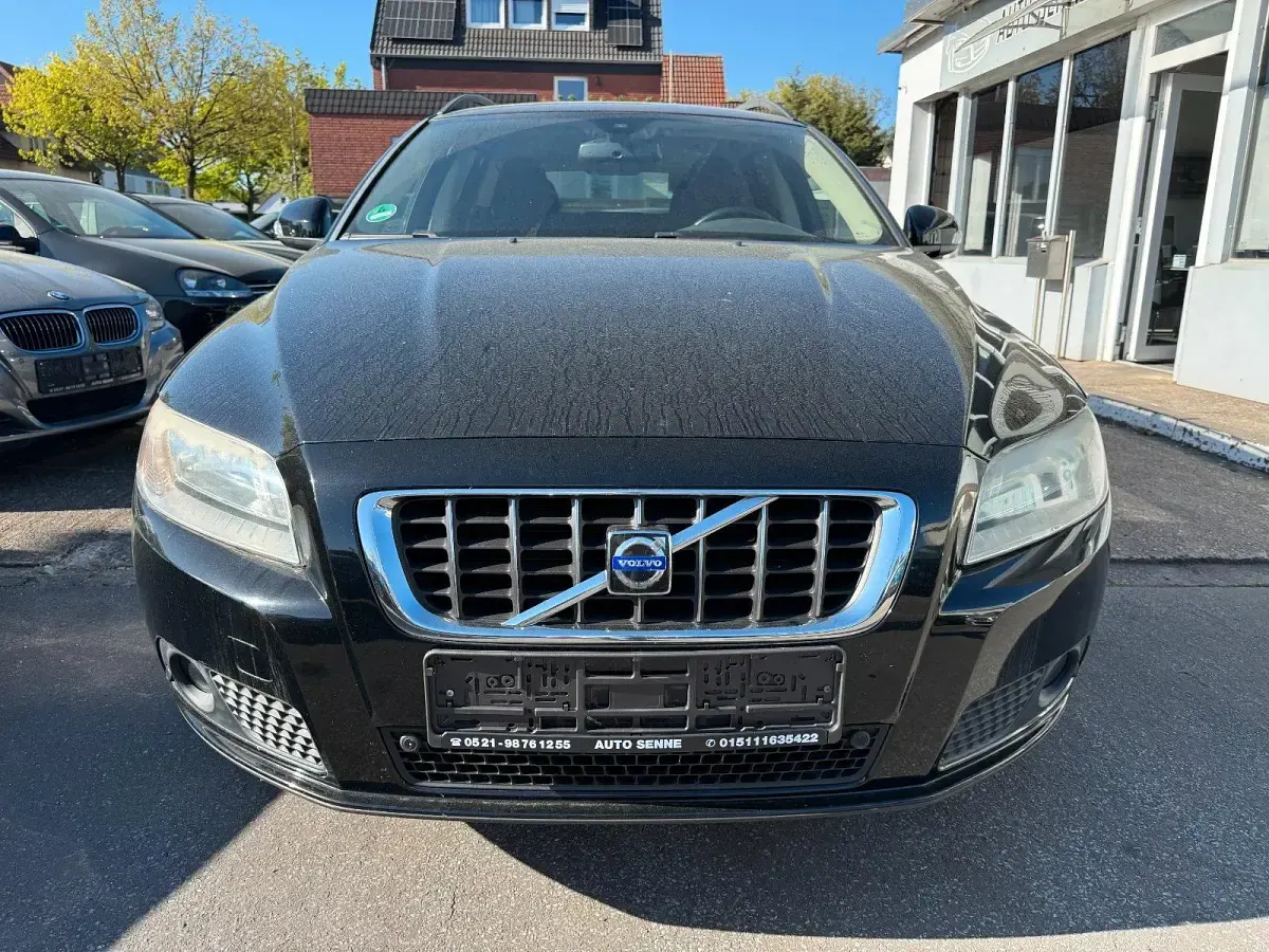 Gebraucht Volvo V70 Kinetic 145 PS (106 kW) 2009 Schwarz Kombi