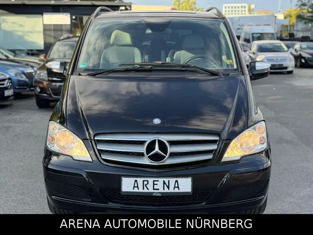 Gebraucht Mercedes Viano 163 PS (119 kW) 2011 Schwarz Van / Kleinbus