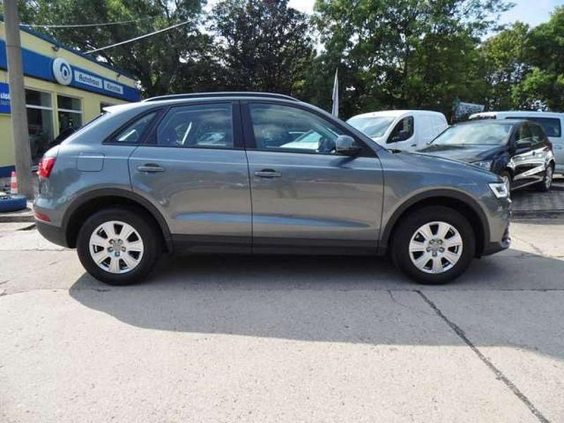 Gebraucht Audi Q3 Comfort 150 PS (110 kW) 2015 Grau SUV