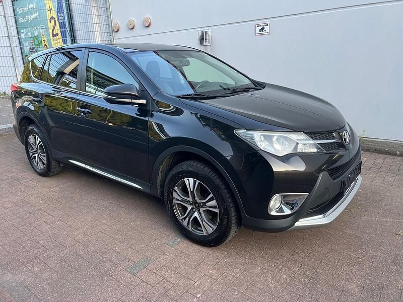 Schwarz Gebraucht 2014 Toyota RAV4 Executive SUV | 10.900 € (Guter Preis) - Bild 1/4