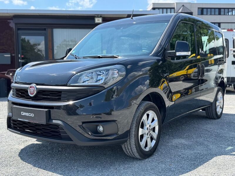 Schwarz Gebraucht 2019 Fiat Doblò Van / Kleinbus | 13.580 € (Fairer Preis) - Bild 1/4