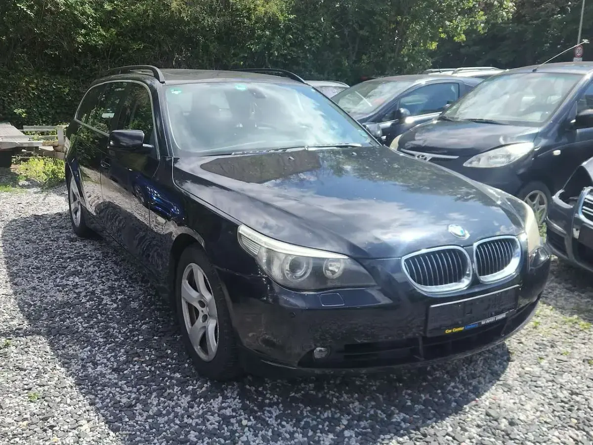 Używany BMW 530 231 KM (169 kW) 2005 Czarny Kombi