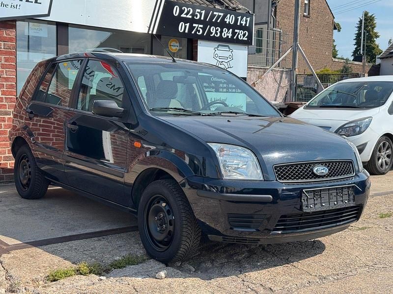 Blau Gebraucht 2004 Ford Fusion Viva Kleinwagen | 3.290 € (Etwas zu teuer) - Bild 1/4