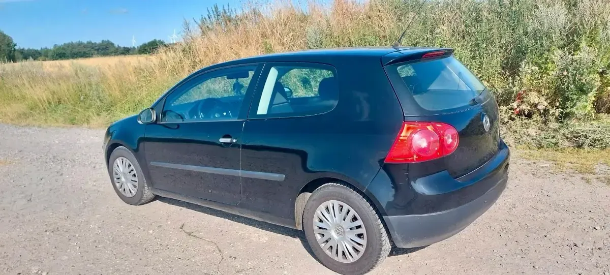 Gebraucht VW Golf V 102 PS (75 kW) 2007 Schwarz Kleinwagen