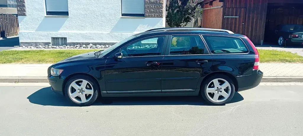 Gebraucht Volvo V50 Momentum 170 PS (125 kW) 2005 Schwarz Kombi