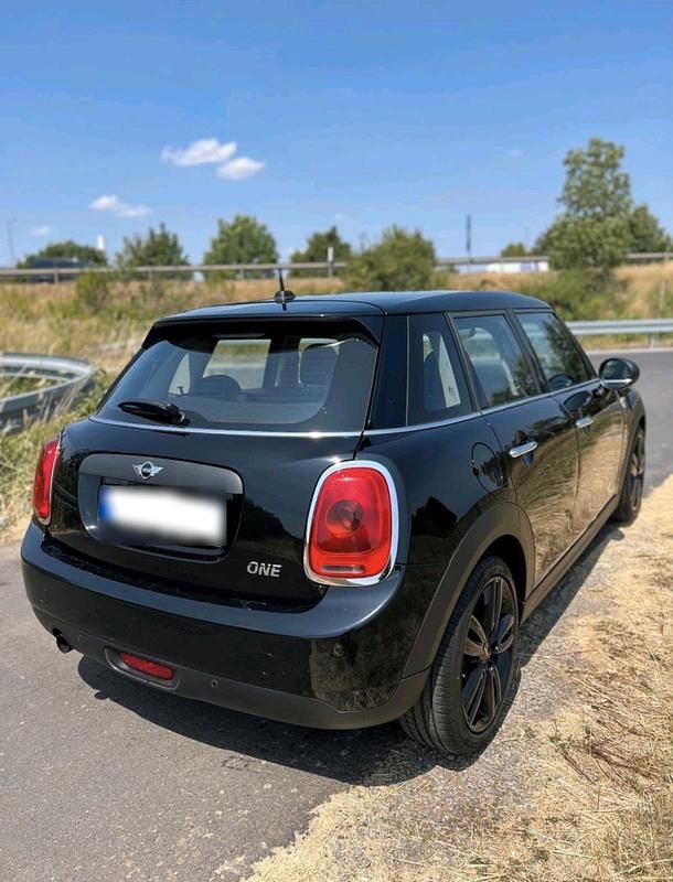 Gebraucht Mini ONE 102 PS (75 kW) 2017 Schwarz Kleinwagen