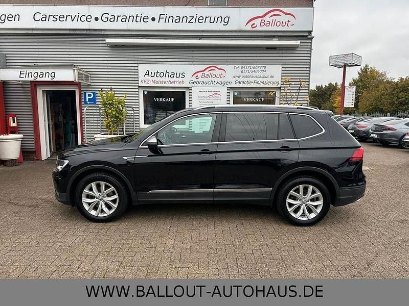 Schwarz Gebraucht 2018 VW Tiguan Allspace SUV | 22.950 € (Fairer Preis) - Bild 1/4