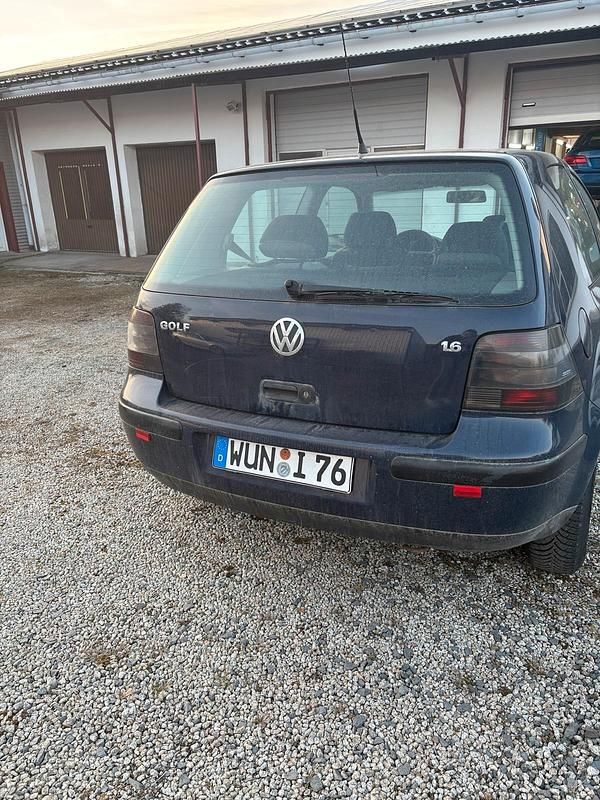 Gebraucht VW Golf IV 1999 Blau Kleinwagen
