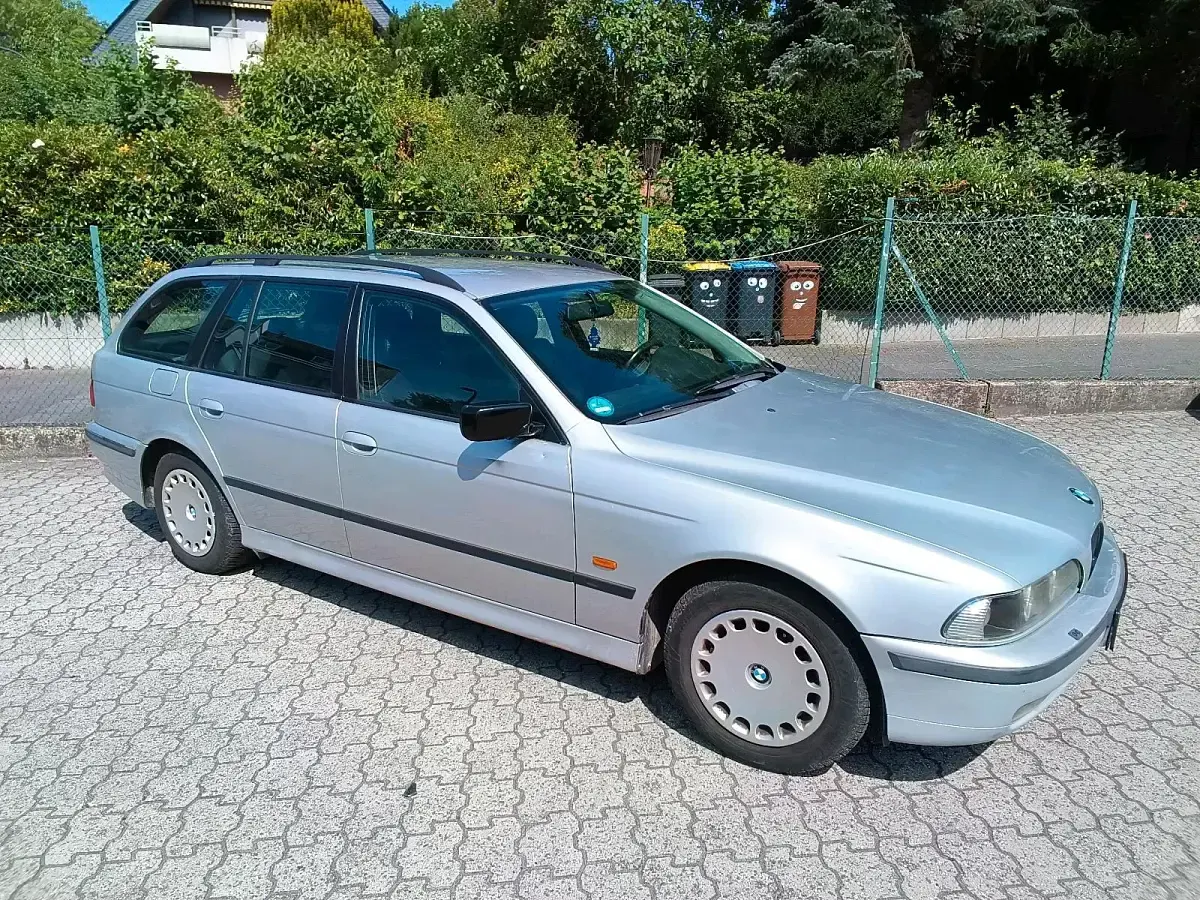 Gebraucht BMW 523 170 PS (125 kW) 1999 Kombi