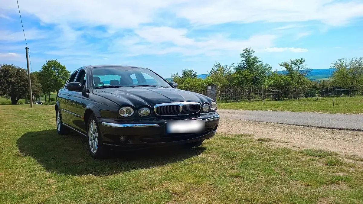 Käytetty Jaguar X-type 196 HP (144 kW) 2003 Musta Sedan
