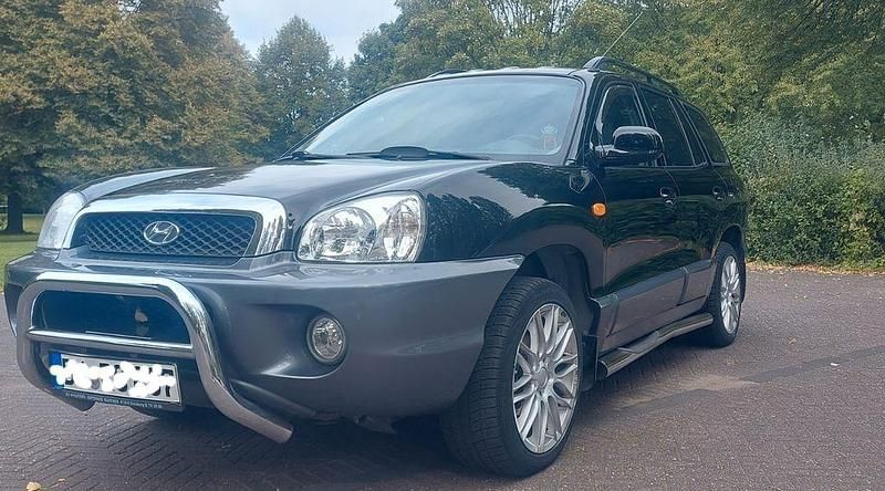 Silber Gebraucht 2005 Hyundai Santa Fe GLS SUV | 2.300 € (Fairer Preis) - Bild 1/4