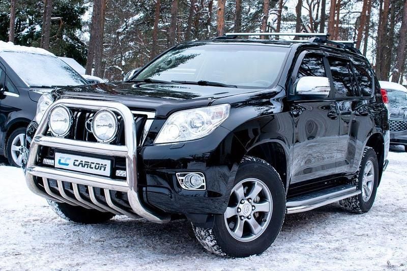 Schwarz Gebraucht 2011 Toyota Land Cruiser Anniversary SUV | 28.800 € (Fairer Preis) - Bild 1/4