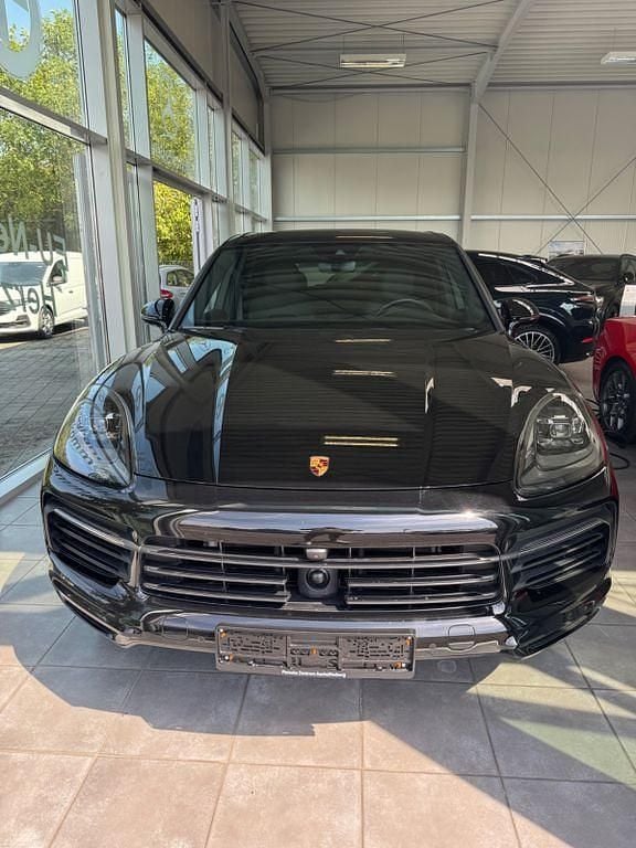 Gebraucht Porsche Cayenne 340 PS (250 kW) 2023 Schwarz SUV