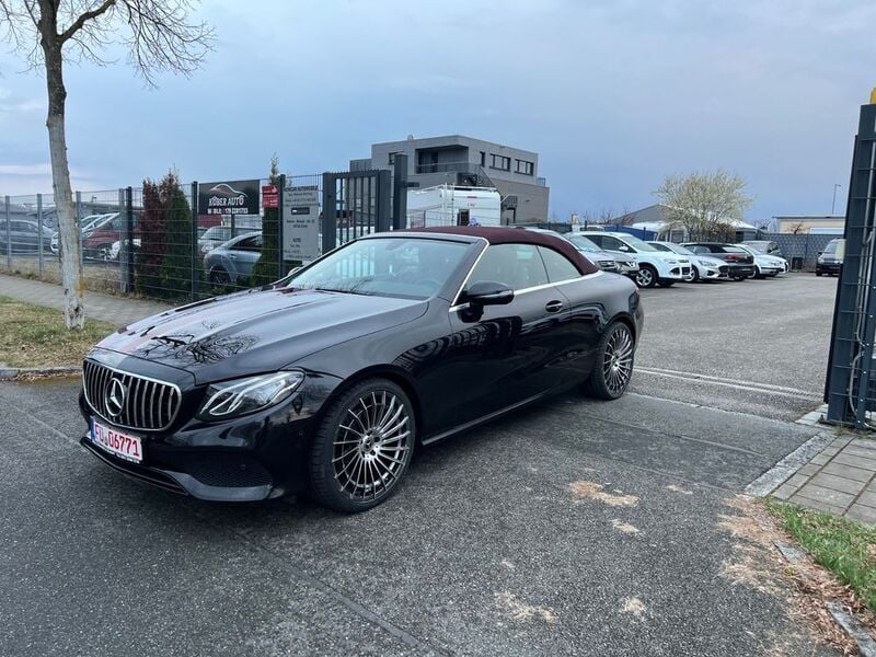 Schwarz Gebraucht 2019 Mercedes E200 Cabrio | 29.990 € (Superpreis) - Bild 1/4