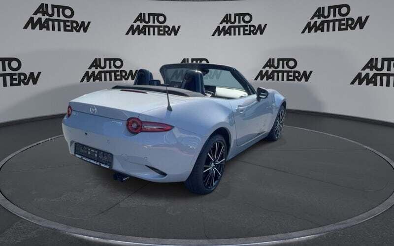 Gebraucht Mazda MX5 Exclusive-Line 184 PS (135 kW) 2024 Grau Cabrio