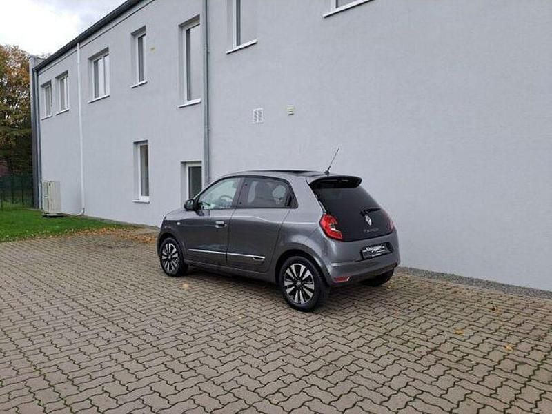 Gebraucht Renault Twingo Techno 60 kW (82 PS) 2024 Pastellblau Kleinwagen