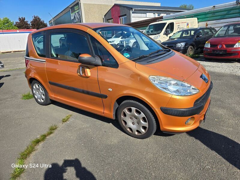 Gebraucht Peugeot 1007 Filou 73 PS (53 kW) 2007 Orange Van / Kleinbus