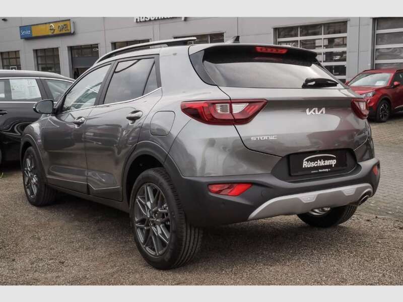 Gebraucht Kia Stonic 101 PS (74 kW) 2024 Grau SUV