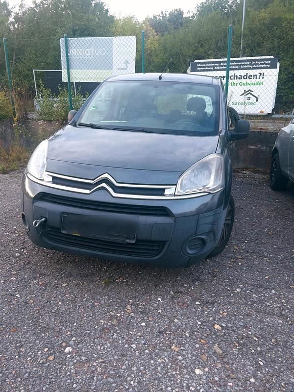 Schwarz Gebraucht 2011 Citroën Berlingo Van / Kleinbus | 2.500 € (Fairer Preis) - Bild 1/4