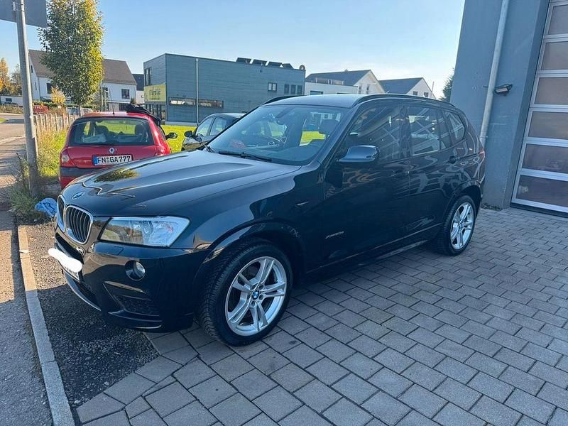 Schwarz Gebraucht 2012 BMW X3 Performance SUV | 13.990 € (Fairer Preis) - Bild 1/4