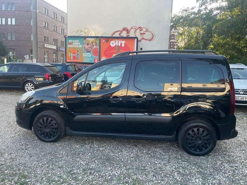 Gebraucht Citroën Berlingo 120 PS (88 kW) 2014 Schwarz Van / Kleinbus