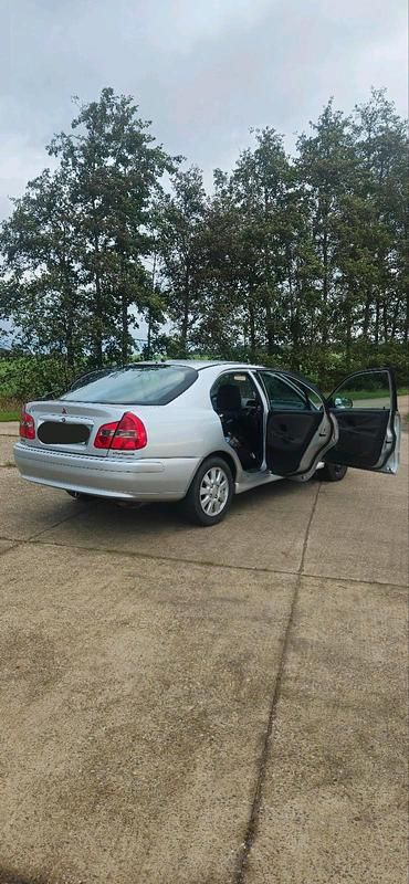 Gebraucht Mitsubishi Carisma 122 PS (89 kW) 2001 Silber Limousine