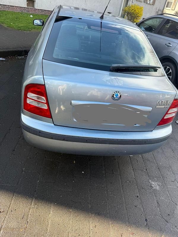 Gebraucht Skoda Octavia 116 PS (85 kW) 2004 Silber Limousine