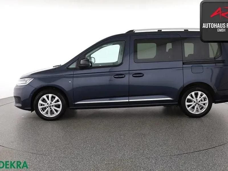 Second-hand VW Caddy Maxi 122 CP (89 kW) 2024 Albastru Monovolum