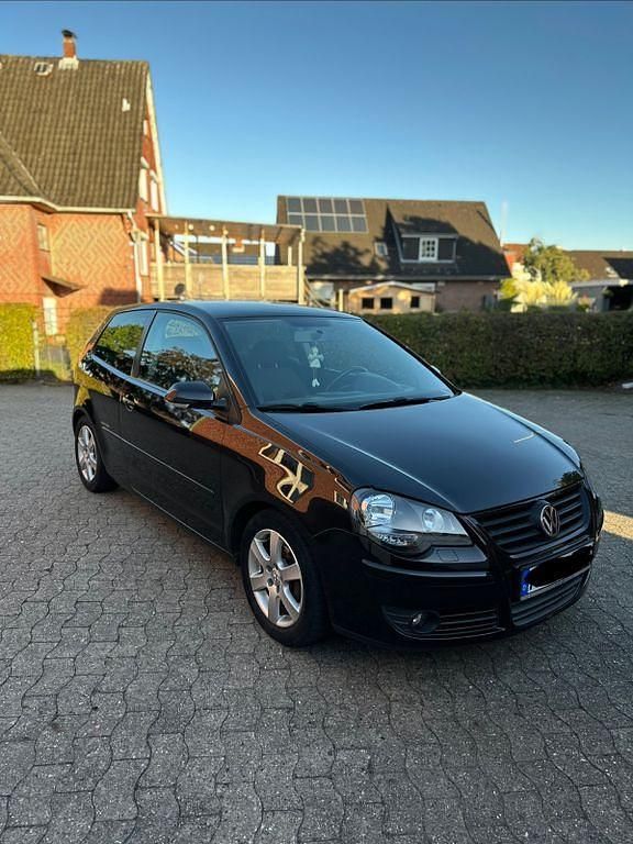 Schwarz Gebraucht 2009 VW Polo United Kleinwagen | 3.950 € (Etwas zu teuer) - Bild 1/4