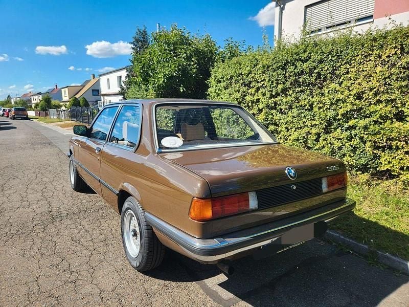 Gebraucht BMW 316 90 PS (66 kW) 1980 Braun Kleinwagen