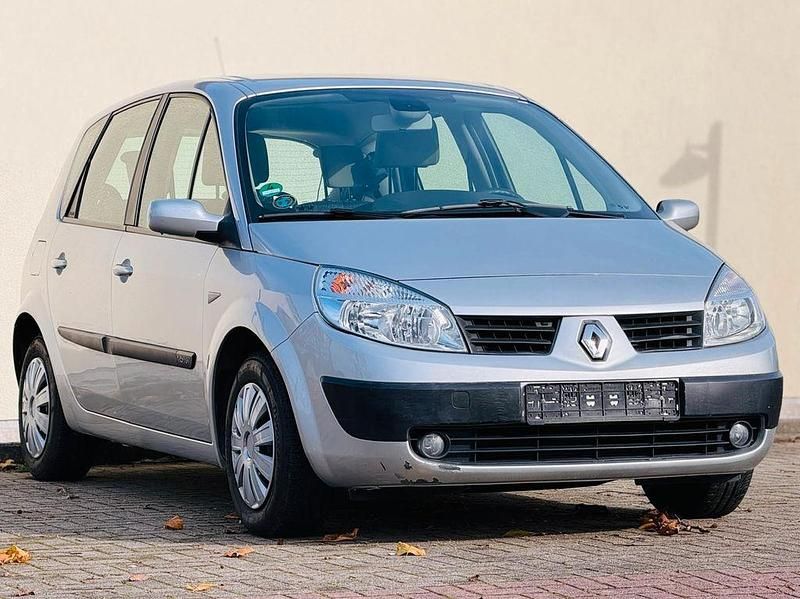Silber Gebraucht 2005 Renault Scénic II Avantage Van / Kleinbus | 4.999 € (Teuer) - Bild 1/4
