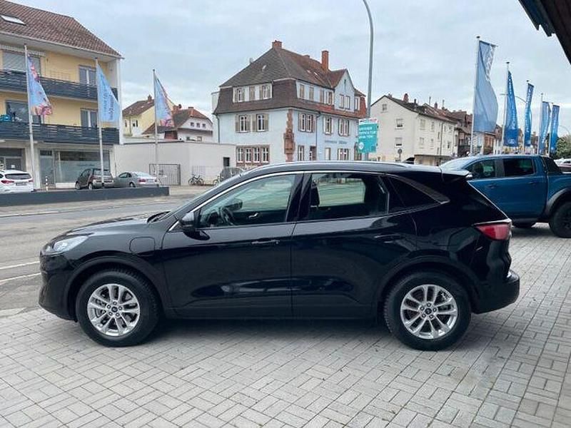 Gebraucht Ford Kuga Titanium 152 PS (111 kW) 2021 Schwarz SUV