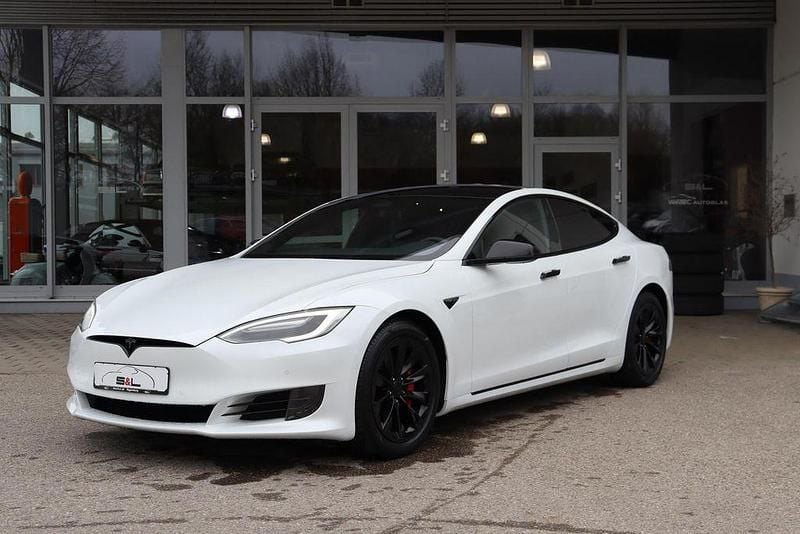 Second-hand Tesla Model S 284 kW (387 CP) 2017 Alb Hatchback