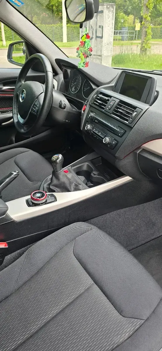 Gebraucht BMW 116 136 PS (100 kW) 2014 Weiß Kleinwagen