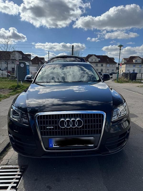 Schwarz Gebraucht 2009 Audi Q5 SUV | 7.200 € (Superpreis) - Bild 1/4